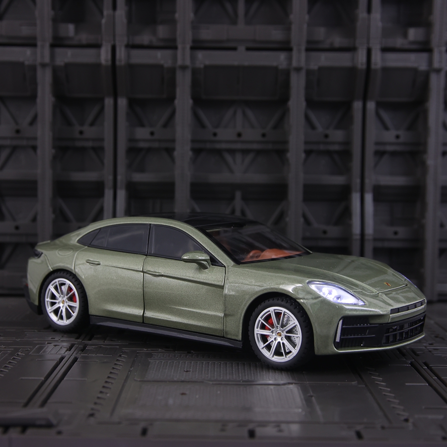 Audio Music Car - 1:24 Simulieren Sie das Porsche Panamera-Legierungsautomodell,